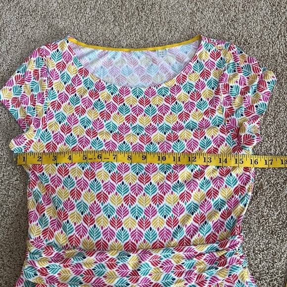 Boden 4L pink multi printed short sleeve dress. - Picture 6 of 7